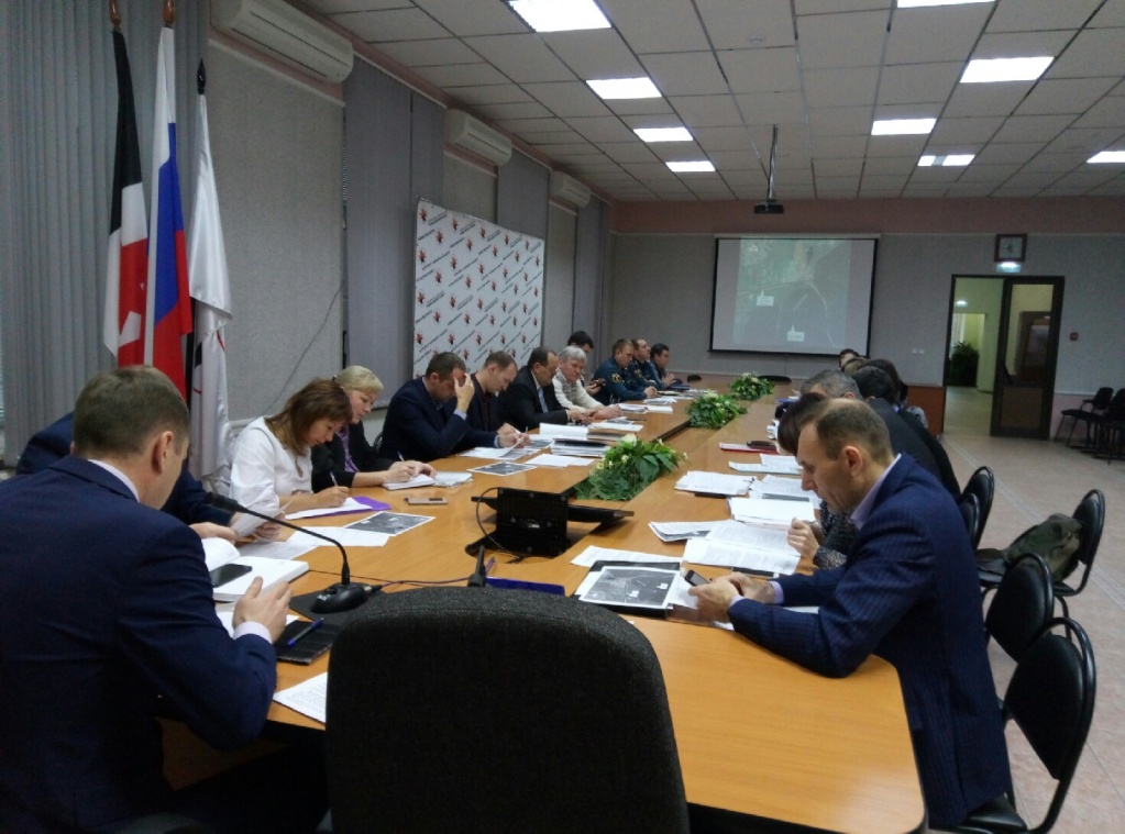 P91114-084236.jpg P91114-084236.jpg